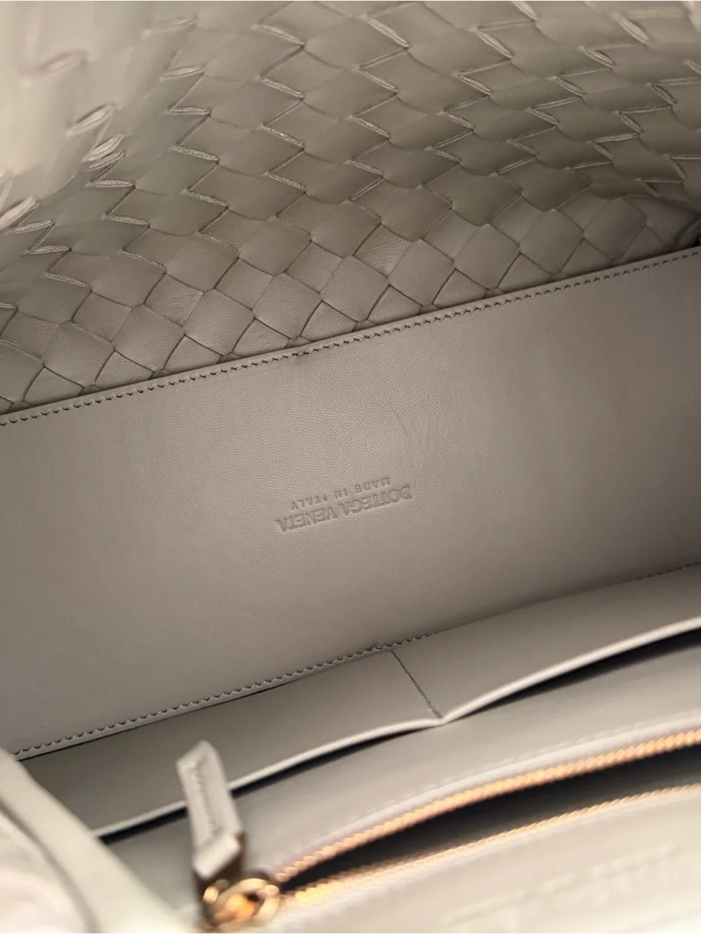 Bottega Veneta Andiamo medium travertine